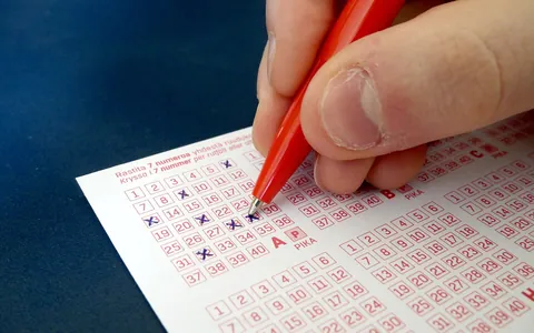 Marking numbers on a lottery slip
